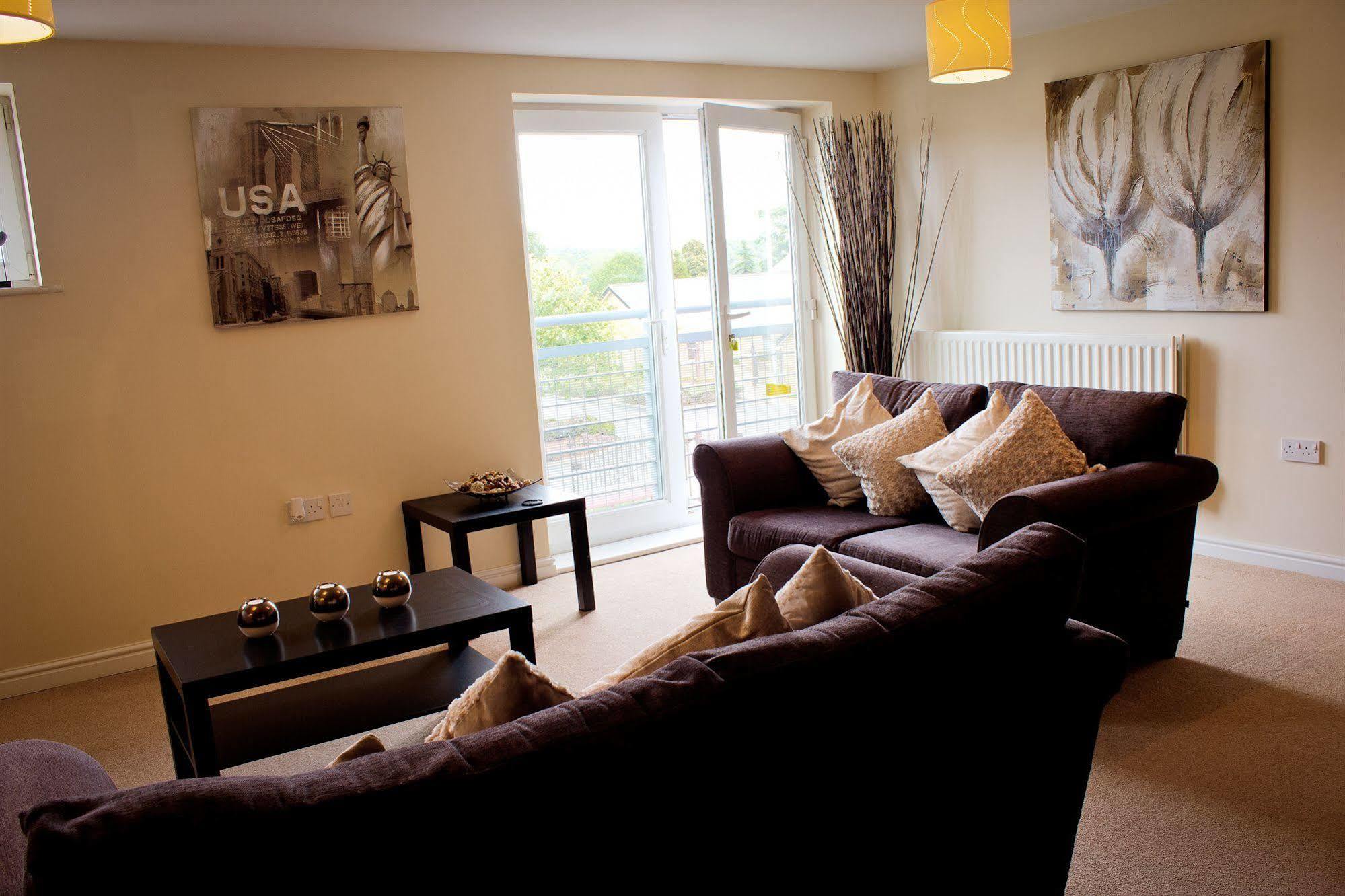 The Lindley Suite - Simple2Let Serviced Apartments Хъдърсфийлд Екстериор снимка